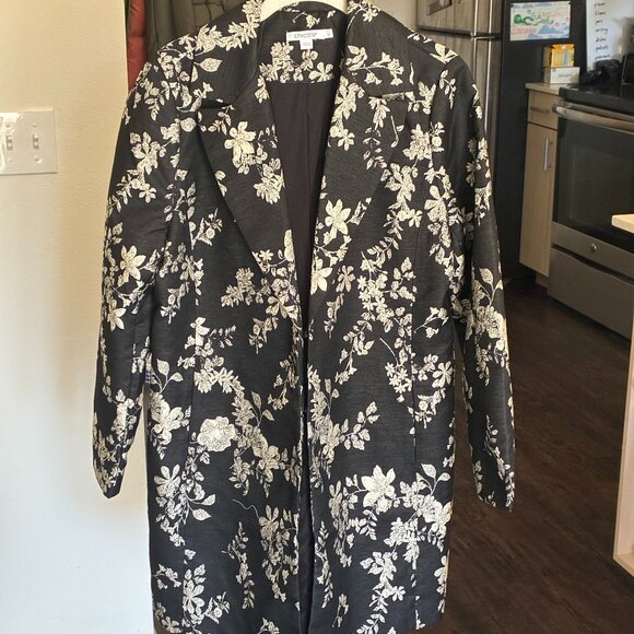 Chico's Floral Jacquard Topper Women's Size 1 (8) - Picture 4 of 4